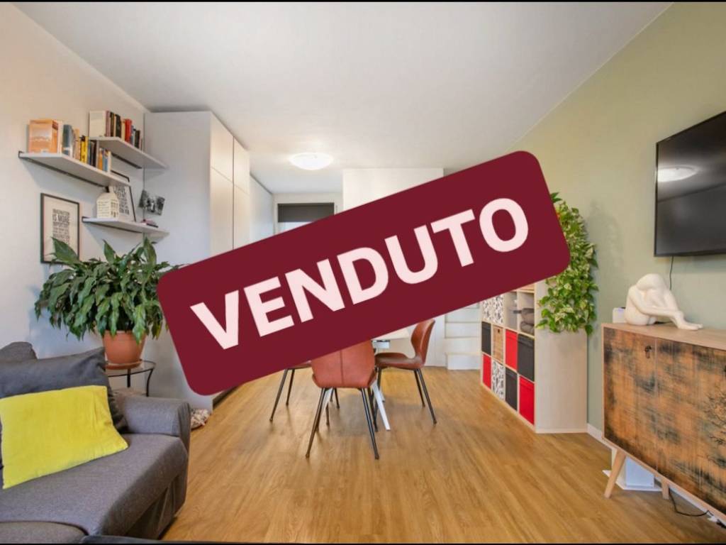 appartamento in vendita a Dello
