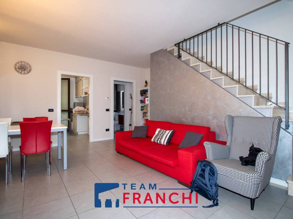 casa indipendente in vendita a Dello in zona Quinzanello