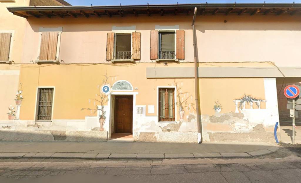 appartamento in vendita a Dello