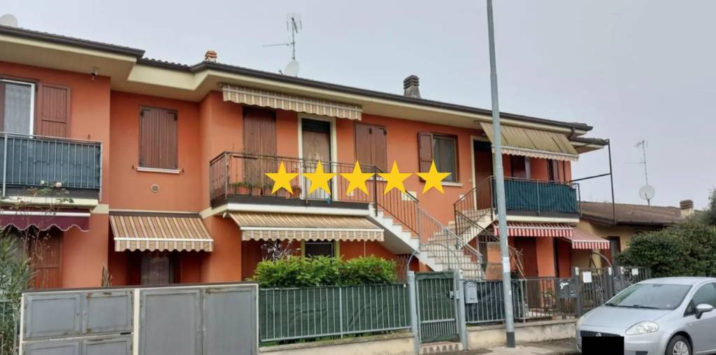 appartamento in vendita a Dello