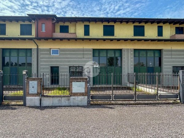 appartamento in vendita a Dello