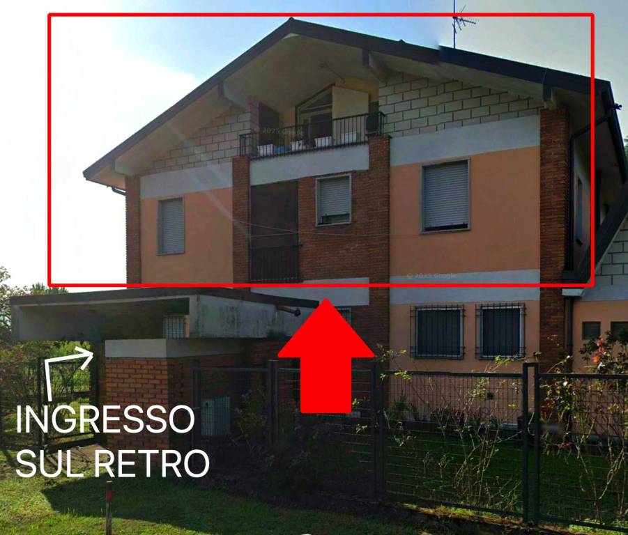 casa indipendente in vendita a Dello