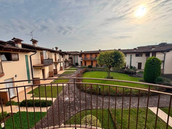 appartamento in vendita a Dello