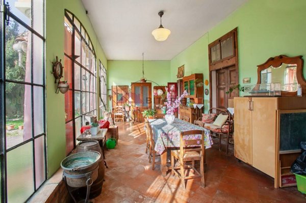 casa indipendente in vendita a Dello