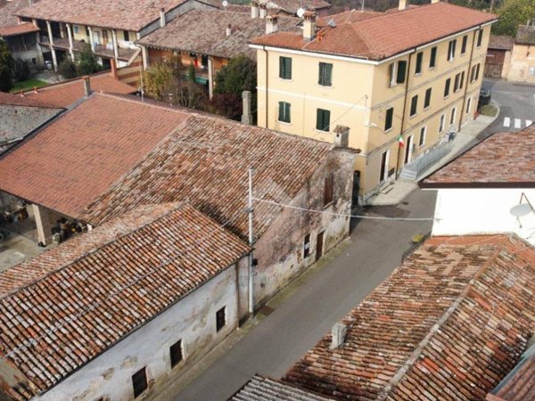 casa indipendente in vendita a Dello in zona Quinzanello