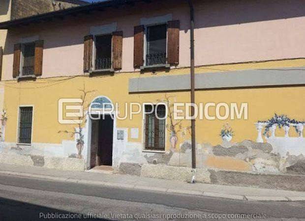 appartamento in vendita a Dello