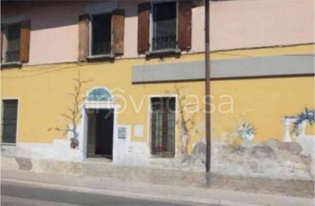 appartamento in vendita a Dello