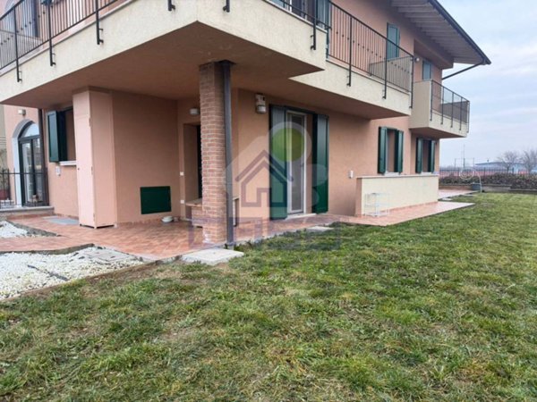 appartamento in vendita a Dello