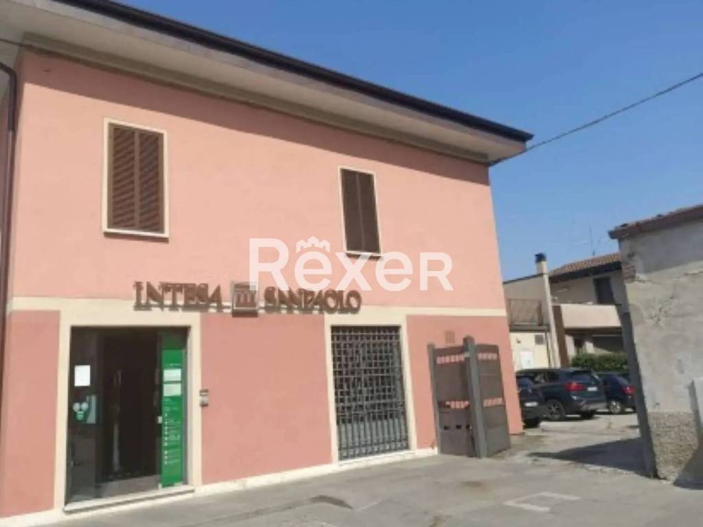 appartamento in vendita a Dello