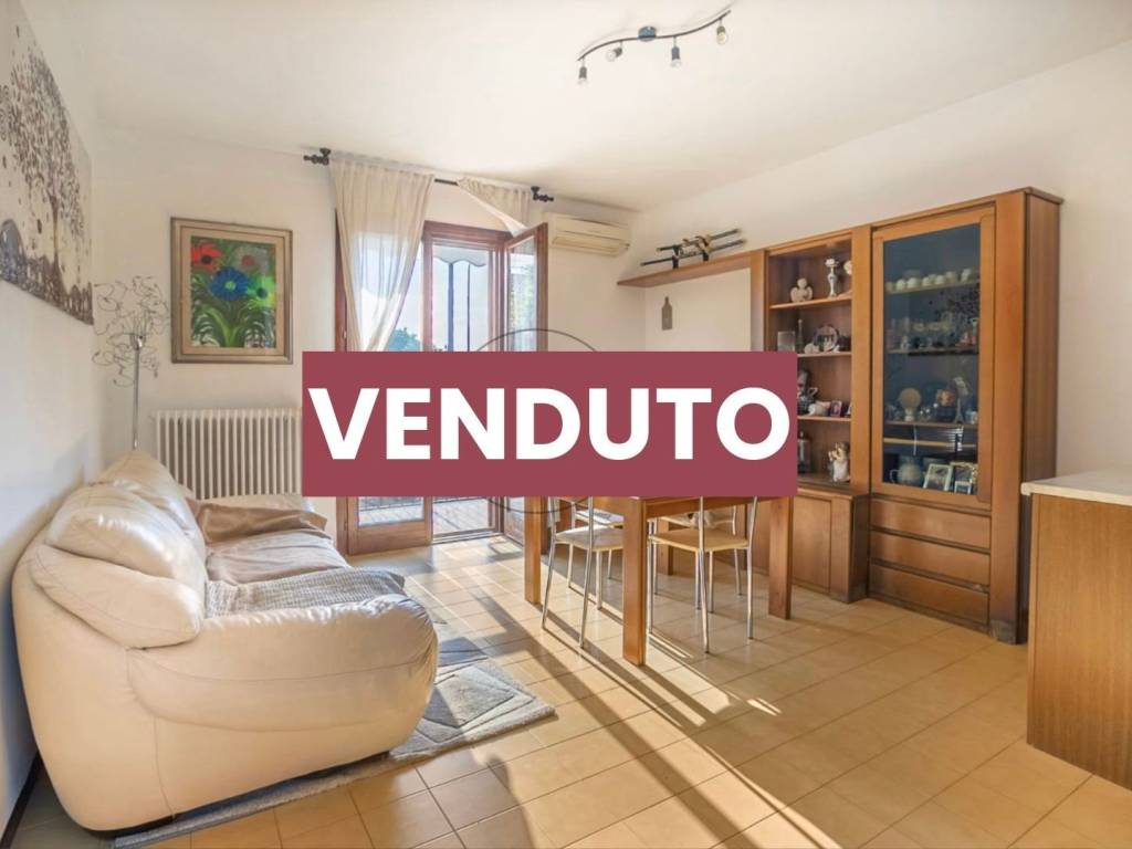 appartamento in vendita a Dello