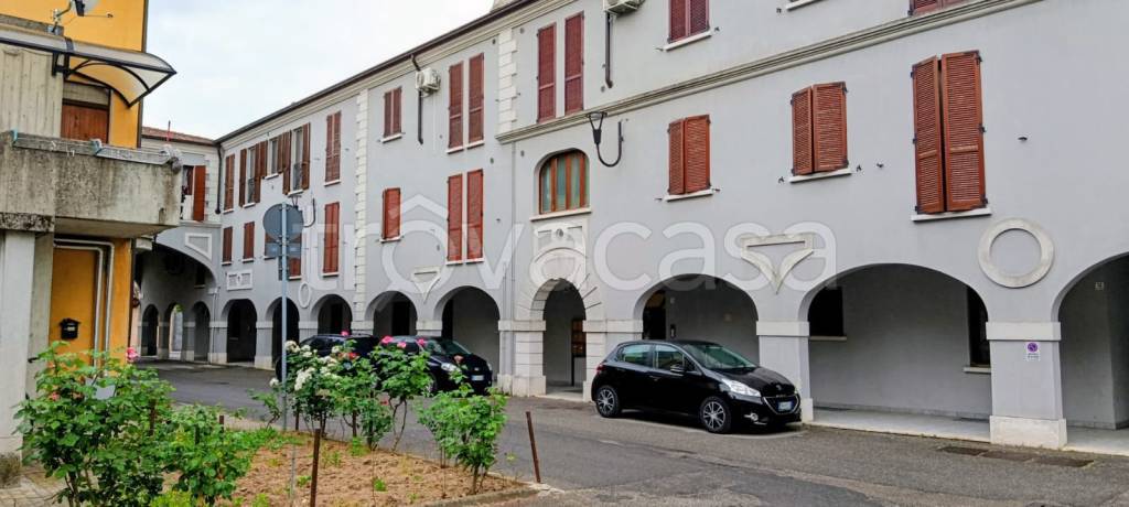 appartamento in vendita a Dello