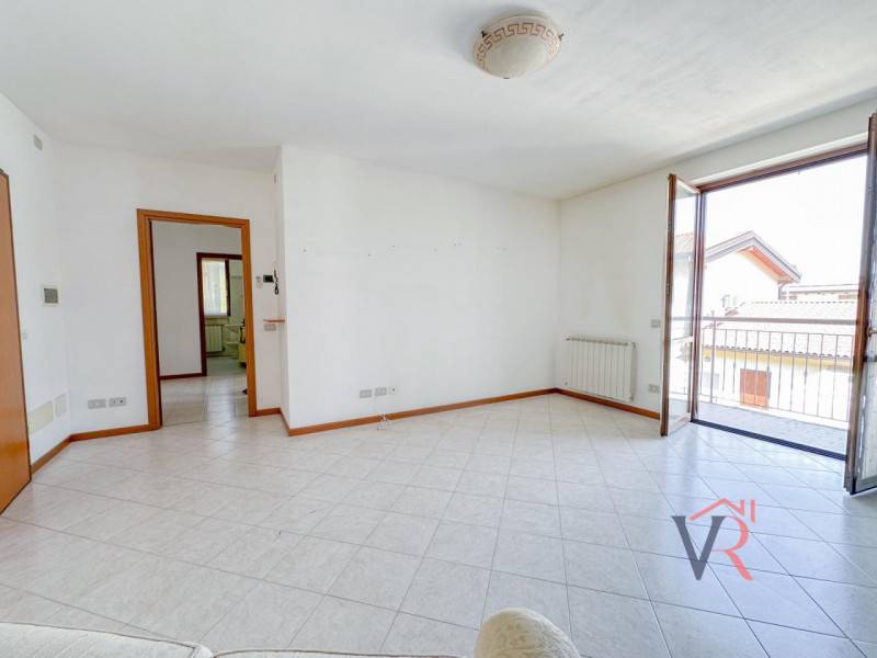 appartamento in vendita a Dello