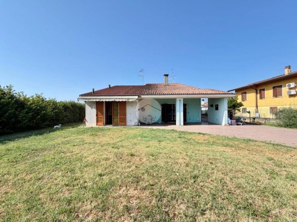 casa indipendente in vendita a Dello in zona Quinzanello