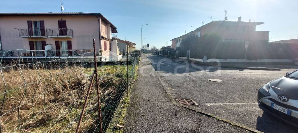 terreno in vendita a Dello in zona Boldeniga