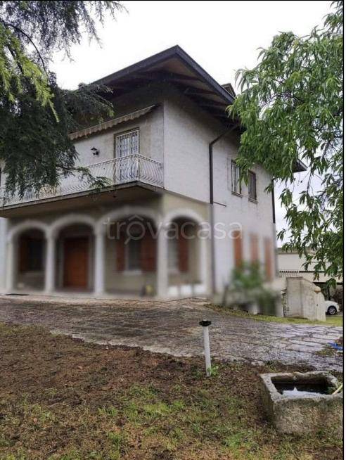 appartamento in vendita a Dello in zona Corticelle Pieve