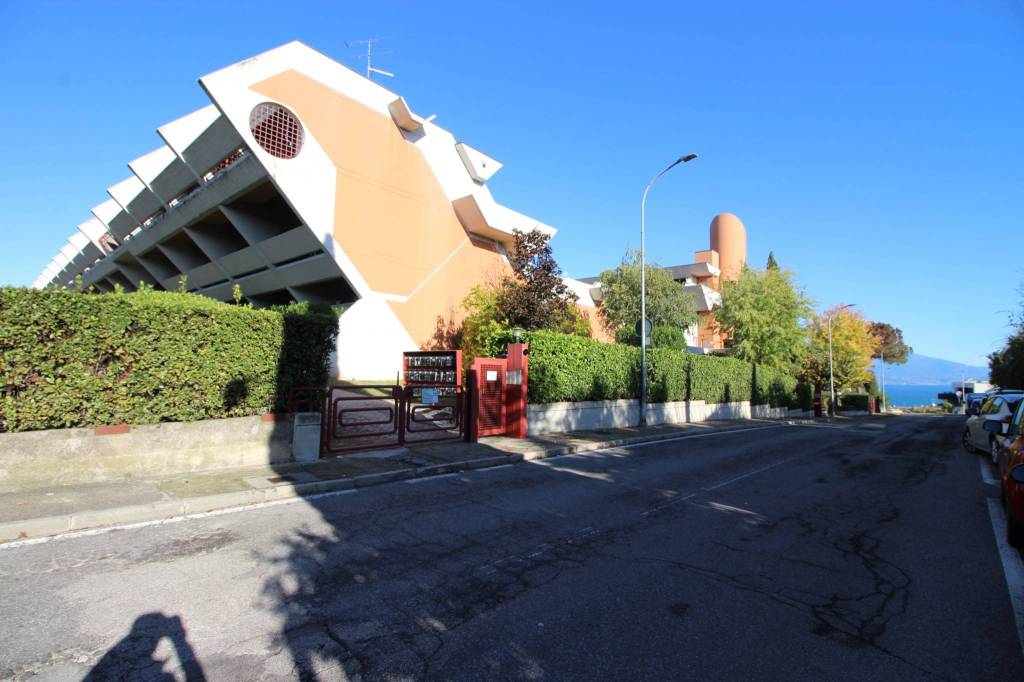 appartamento in vendita a Desenzano del Garda