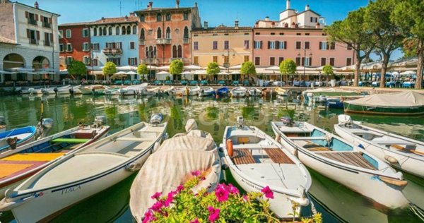 quadrivano in vendita a Desenzano del Garda
