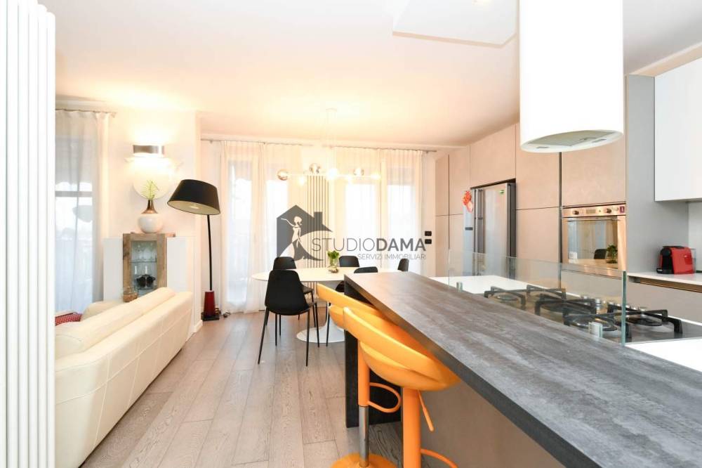 appartamento in vendita a Desenzano del Garda