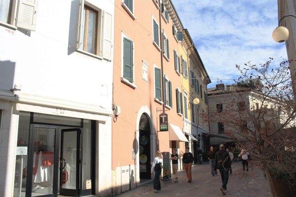 appartamento in vendita a Desenzano del Garda