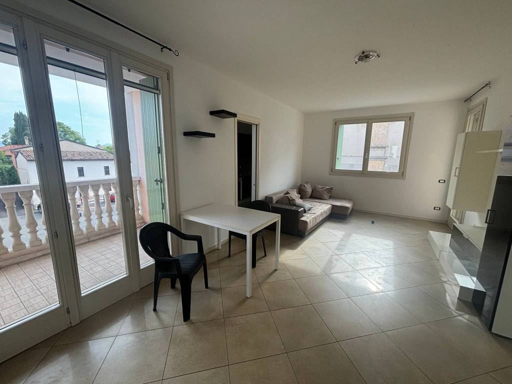 appartamento in vendita a Desenzano del Garda