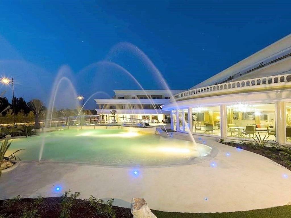 appartamento in vendita a Desenzano del Garda in zona Rivoltella