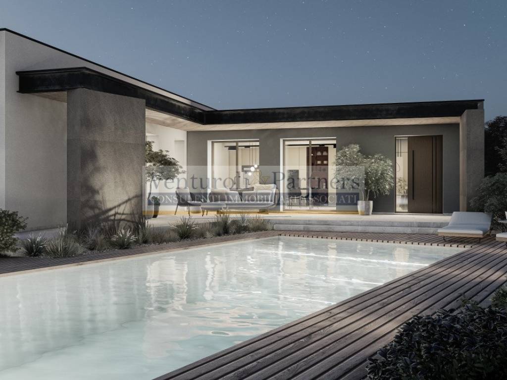 casa indipendente in vendita a Desenzano del Garda