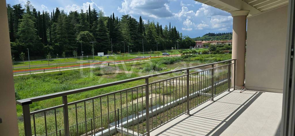 casa indipendente in vendita a Desenzano del Garda