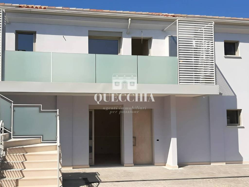 appartamento in vendita a Desenzano del Garda