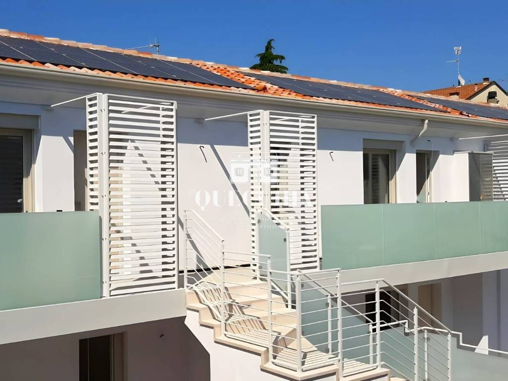 appartamento in vendita a Desenzano del Garda