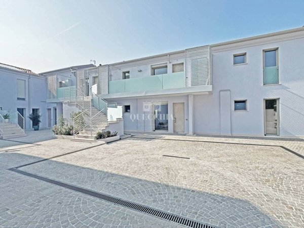 appartamento in vendita a Desenzano del Garda