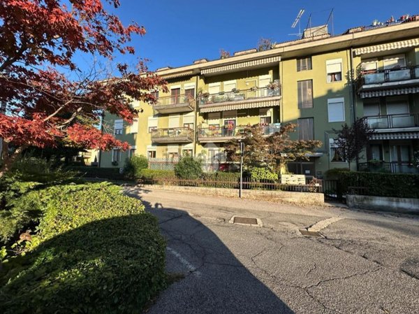 appartamento in vendita a Desenzano del Garda
