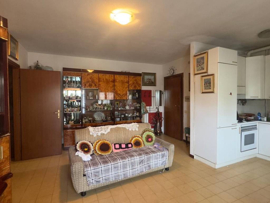 appartamento in affitto a Desenzano del Garda