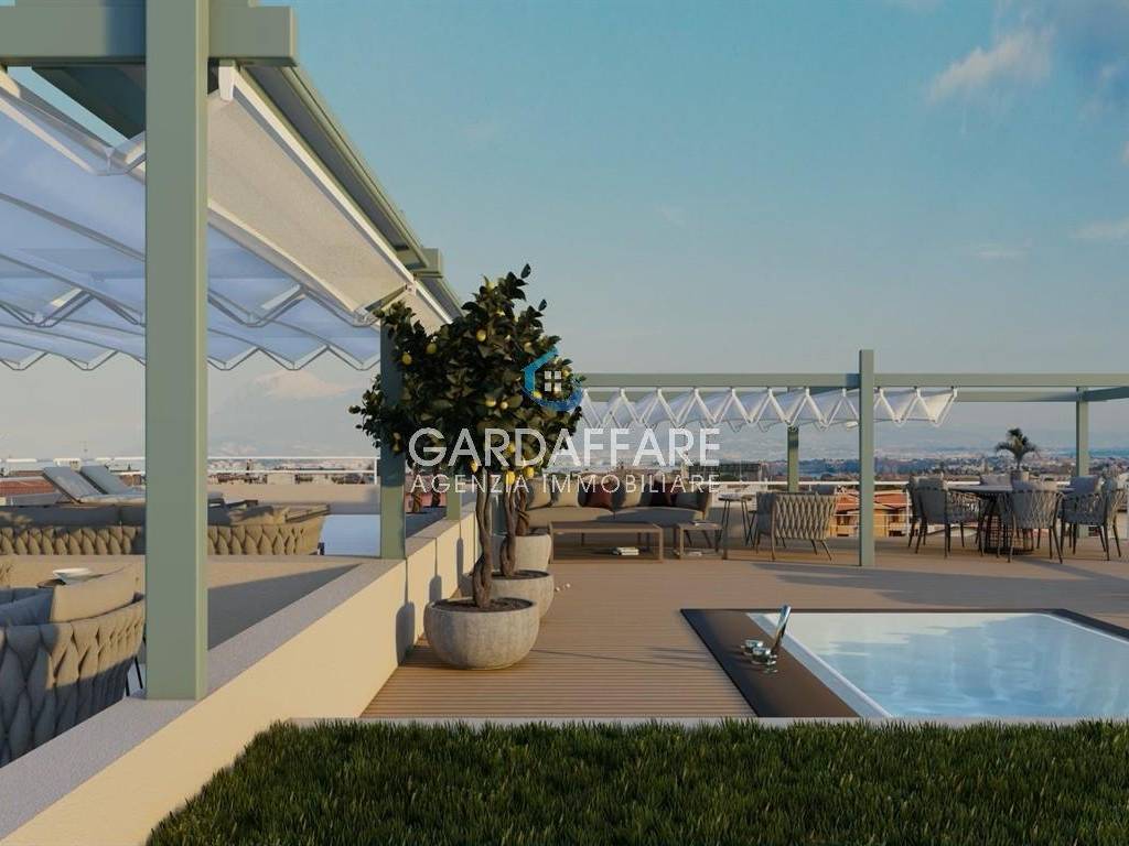 appartamento in vendita a Desenzano del Garda in zona Rivoltella