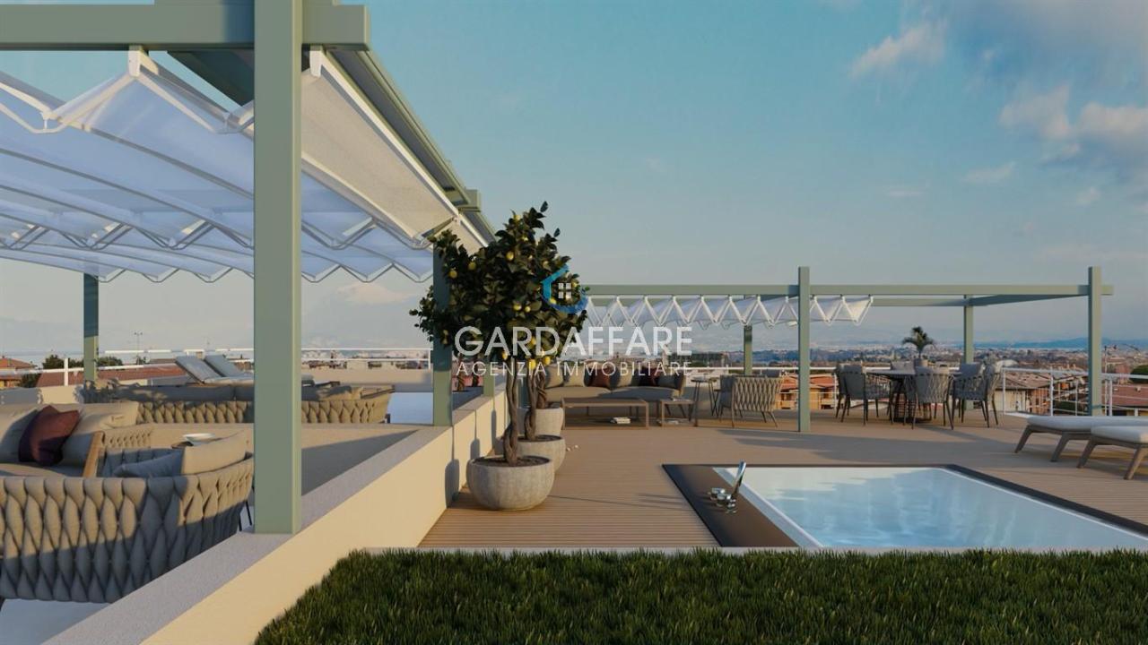 appartamento in vendita a Desenzano del Garda in zona Rivoltella