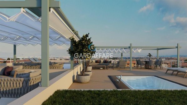 appartamento in vendita a Desenzano del Garda in zona Rivoltella