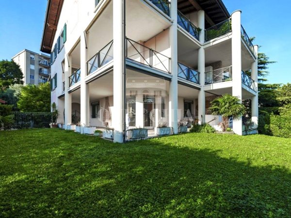 appartamento in vendita a Desenzano del Garda