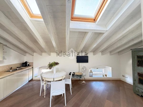 appartamento in vendita a Desenzano del Garda