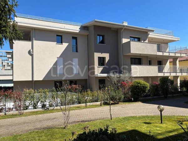 appartamento in vendita a Desenzano del Garda