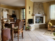 casa indipendente in vendita a Desenzano del Garda