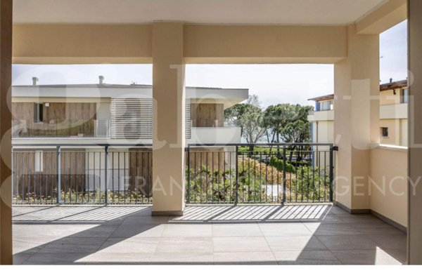 appartamento in vendita a Desenzano del Garda