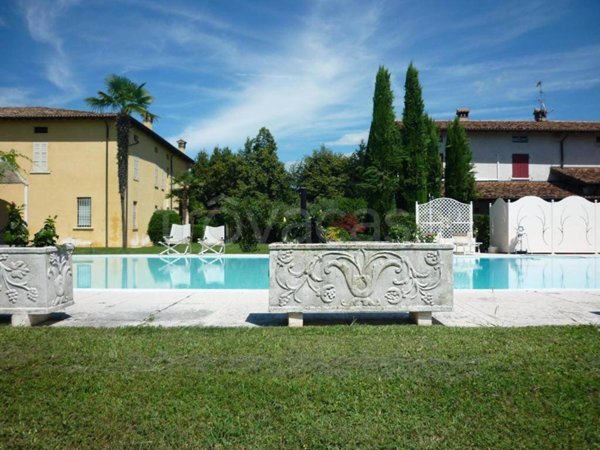 appartamento in vendita a Desenzano del Garda