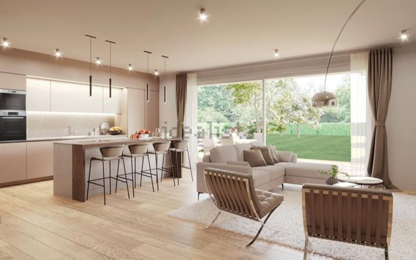 casa indipendente in vendita a Desenzano del Garda