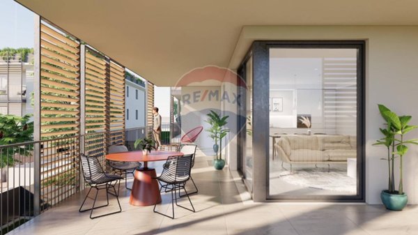 appartamento in vendita a Desenzano del Garda in zona Rivoltella