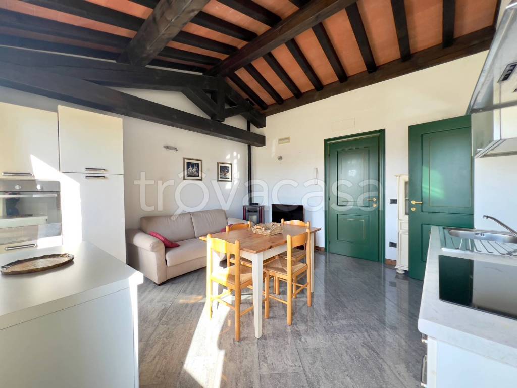 appartamento in vendita a Desenzano del Garda