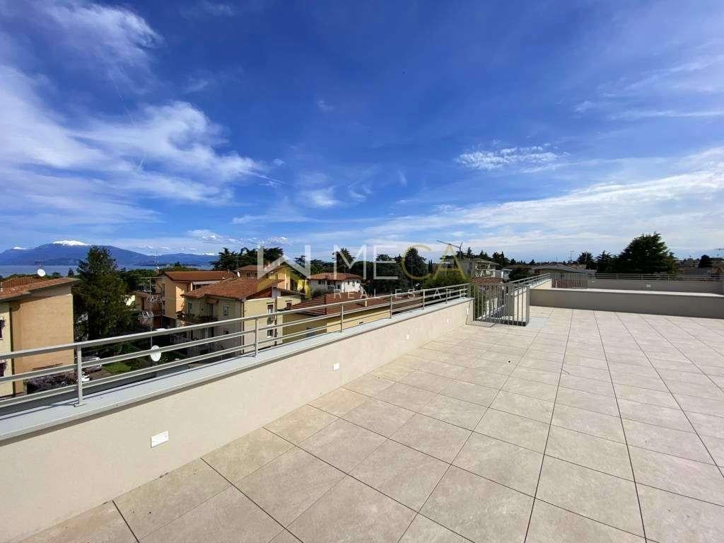 appartamento in vendita a Desenzano del Garda