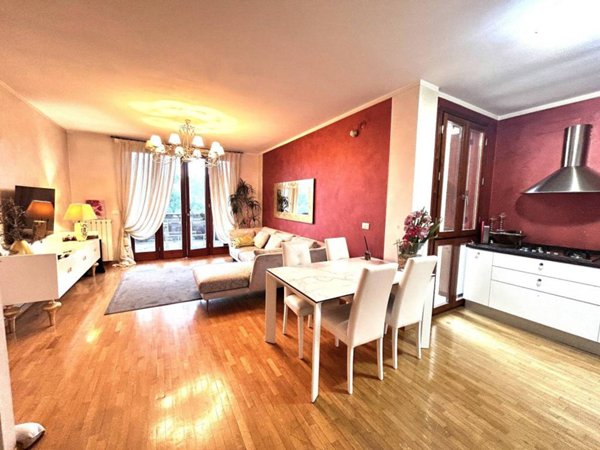 appartamento in vendita a Desenzano del Garda in zona Rivoltella