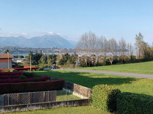 appartamento in vendita a Desenzano del Garda