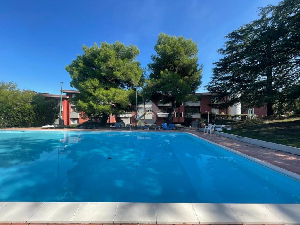 appartamento in vendita a Desenzano del Garda