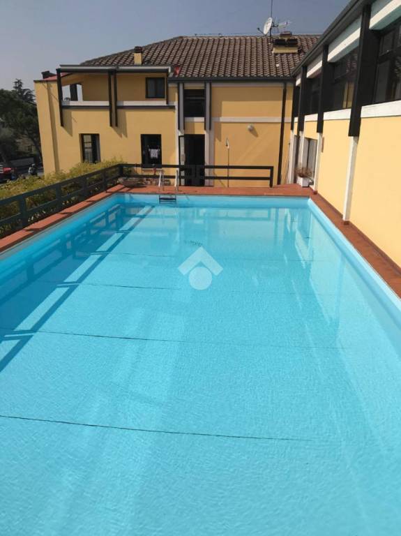 appartamento in vendita a Desenzano del Garda