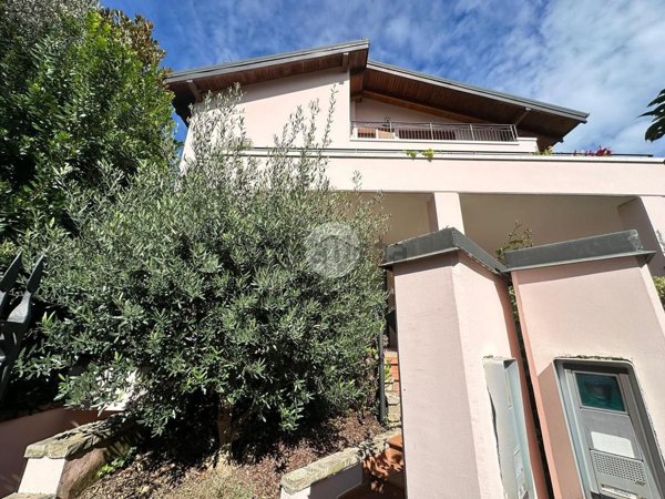 appartamento in vendita a Desenzano del Garda